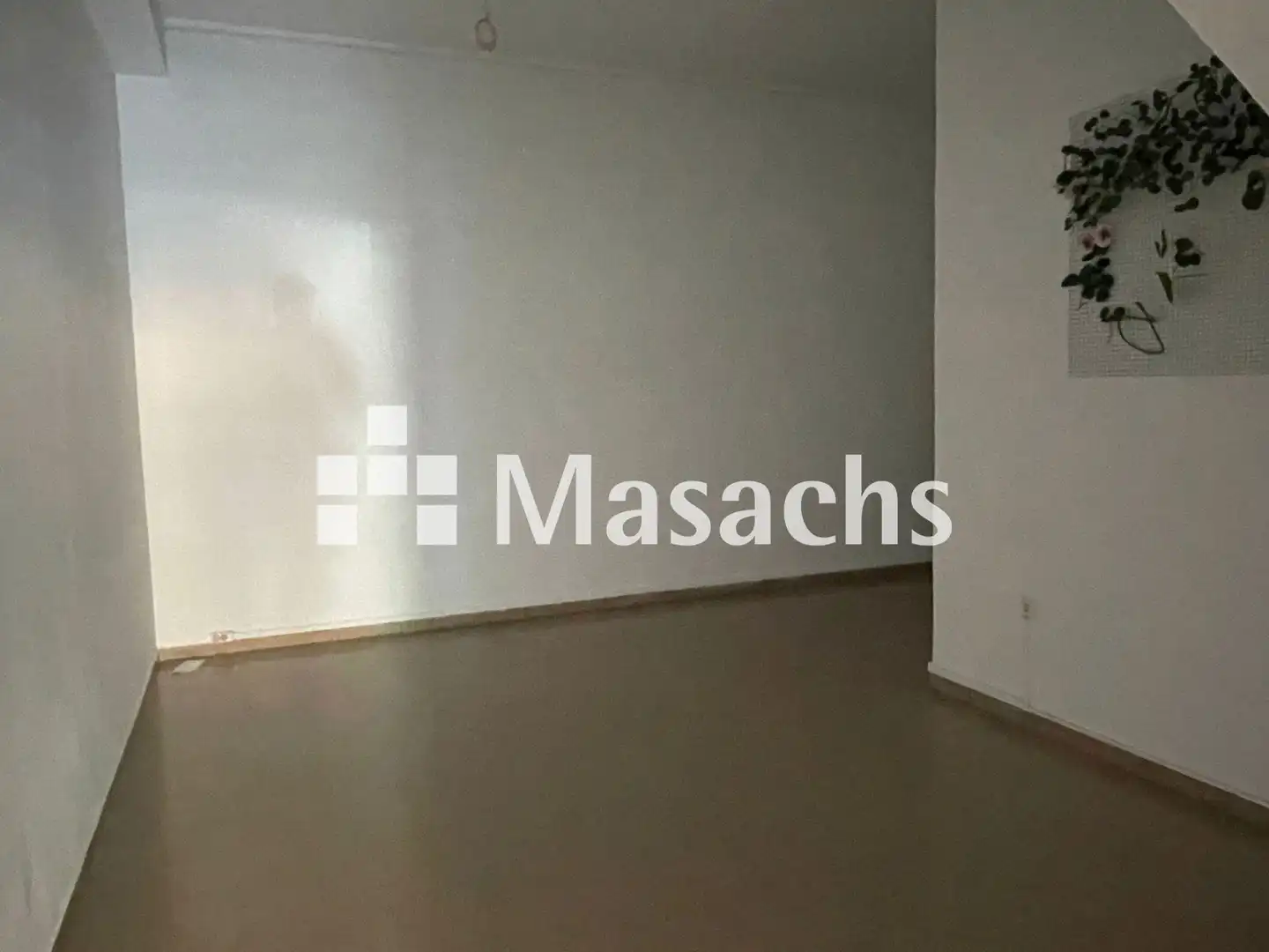 Local comercial en venda a Llevant, imagen 7