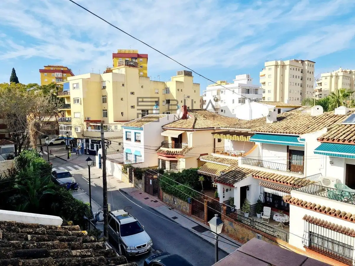 Reihenhaus zum Verkauf in Pueblo Lopez, imagen 2