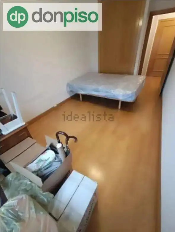 Habitación de Apartamento en venta en Santander con Trastero