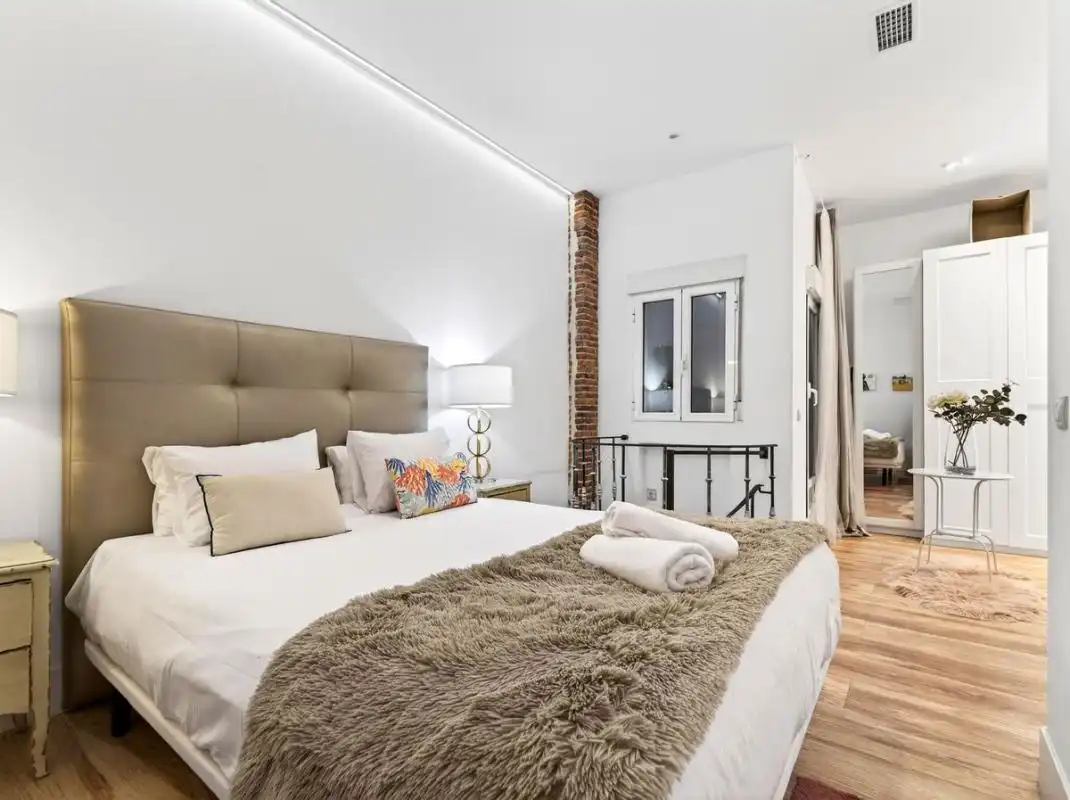 Habitación de Planta baja en venta en Madrid con Aire acondicionado, Calefacción y Amueblado