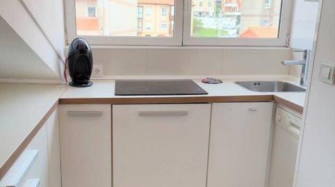 Foto 2 de Piso de alquiler en Del Sol, Puerto Chico, Santander