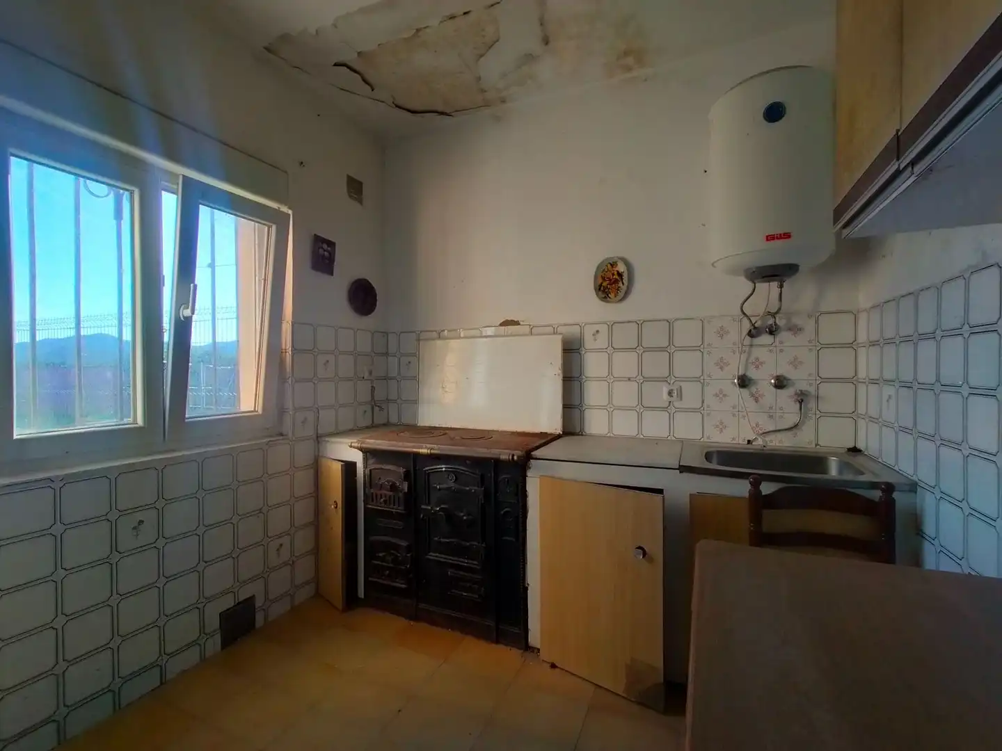 Cocina de Finca rústica en venta en Pravia con Terraza y Trastero