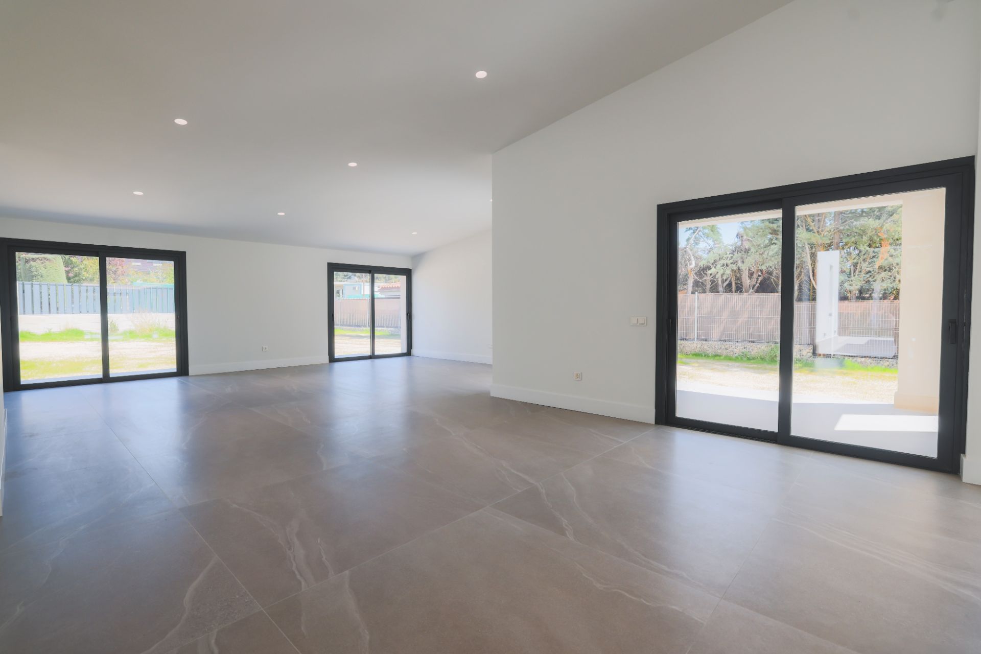 House or chalet for sale in Villanueva de la Cañada  with Air Conditioner, Heating and Private garden