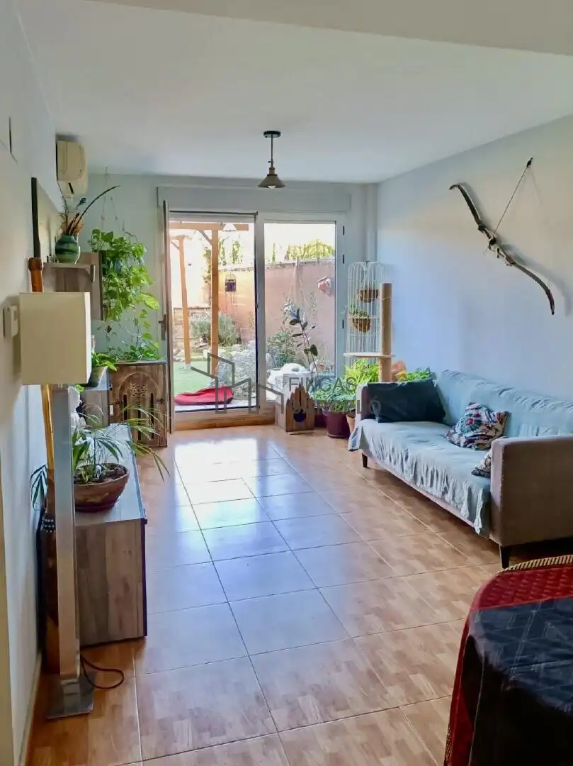 Sala de estar de Casa adosada en venta en Villafranca de Ebro