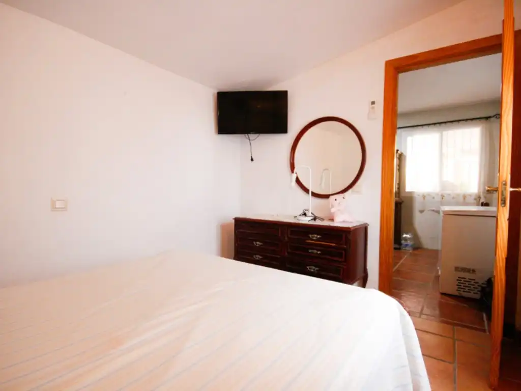 Bedroom of Country homes for sale in Coín
