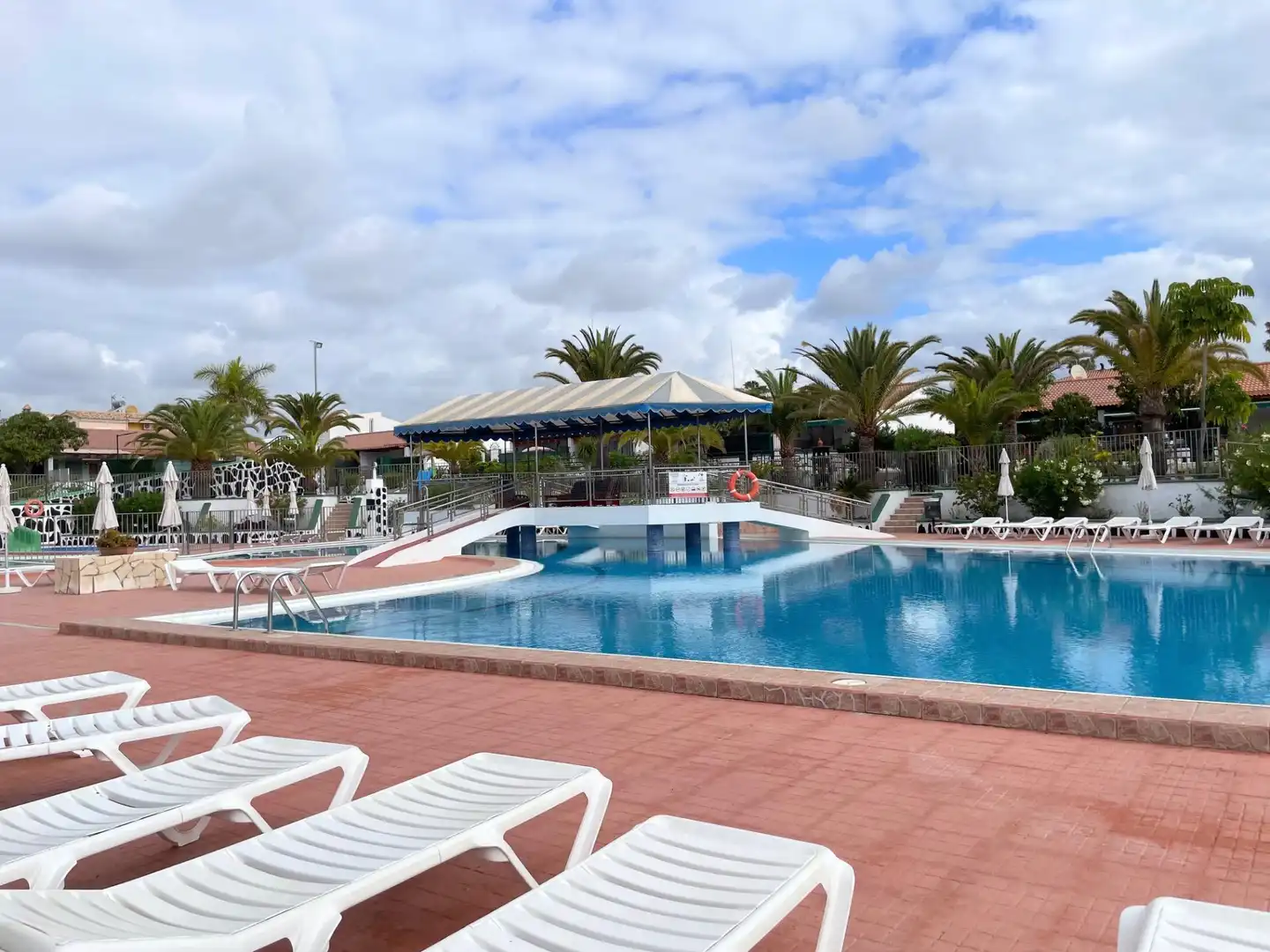 Swimming pool of Houses for rent in San Bartolomé de Tirajana  with Air Conditioner, Terrace and Furnished