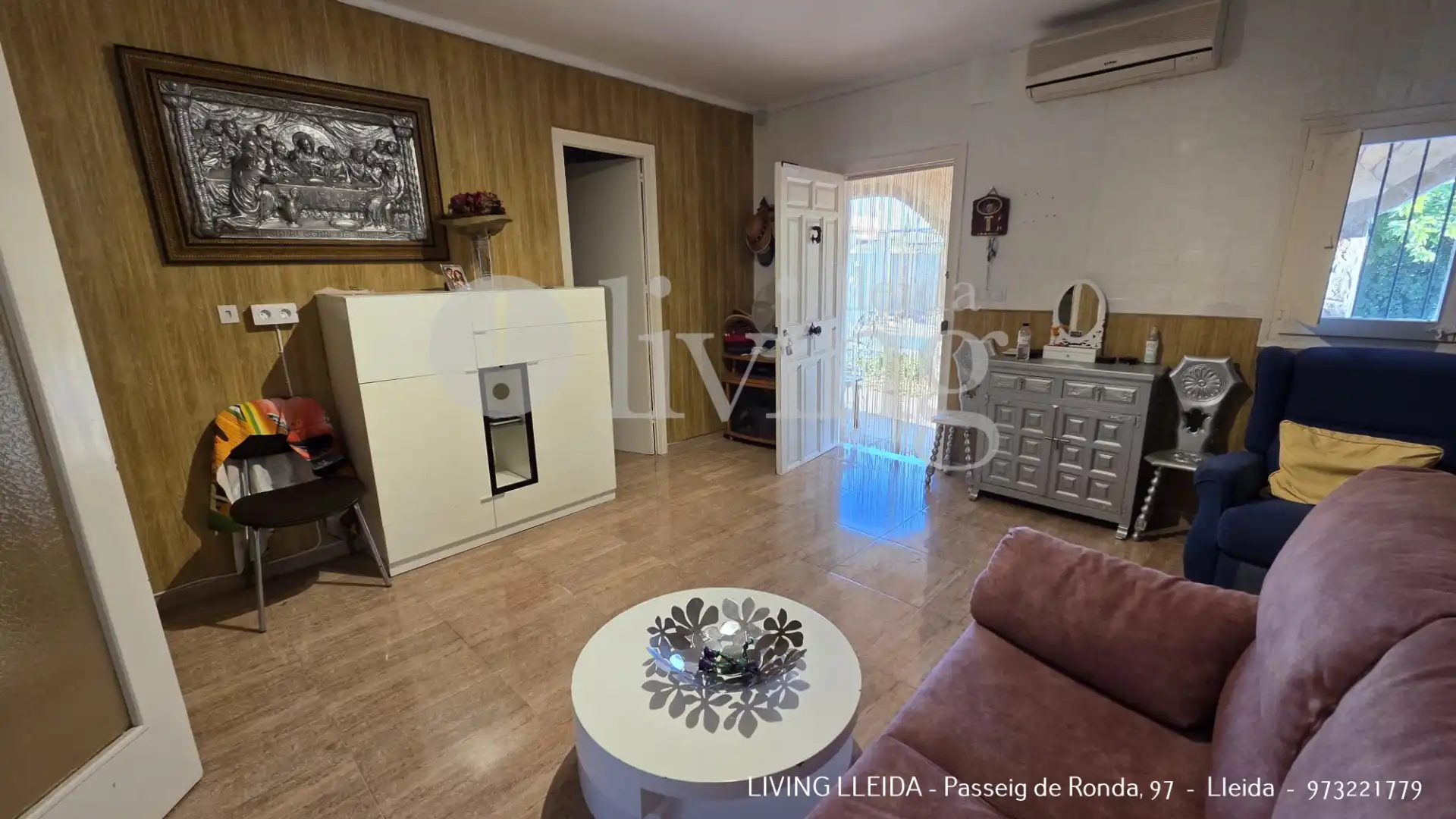 Living room of Houses for sale in Lleida  with Air Conditioner, Heating and Private garden