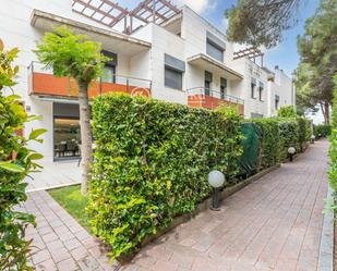 Jardí de Casa adosada en venda en Cambrils amb Aire condicionat, Calefacció i Parquet