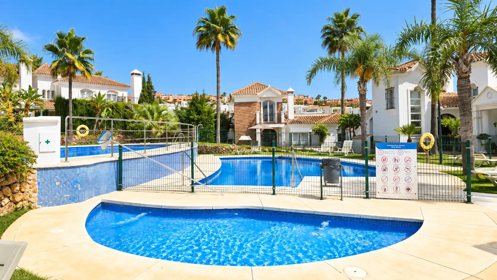 Terraced house with pool for sale in Riviera del Sol, imagen 36