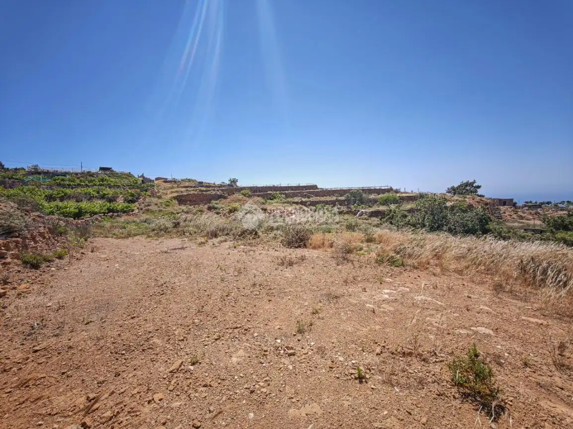 Terreno en venta en Arona