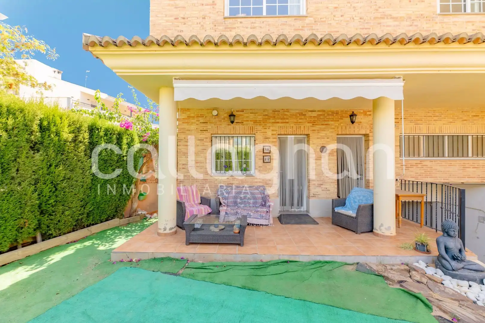 Terrassa de Casa o xalet en venda en Sagunto / Sagunt amb Calefacció, Jardí privat i Terrassa