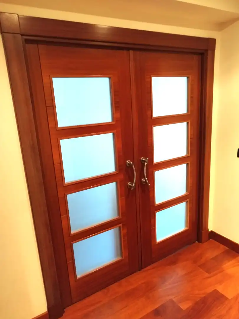 Flat for rent in Vigo   with Parquet flooring