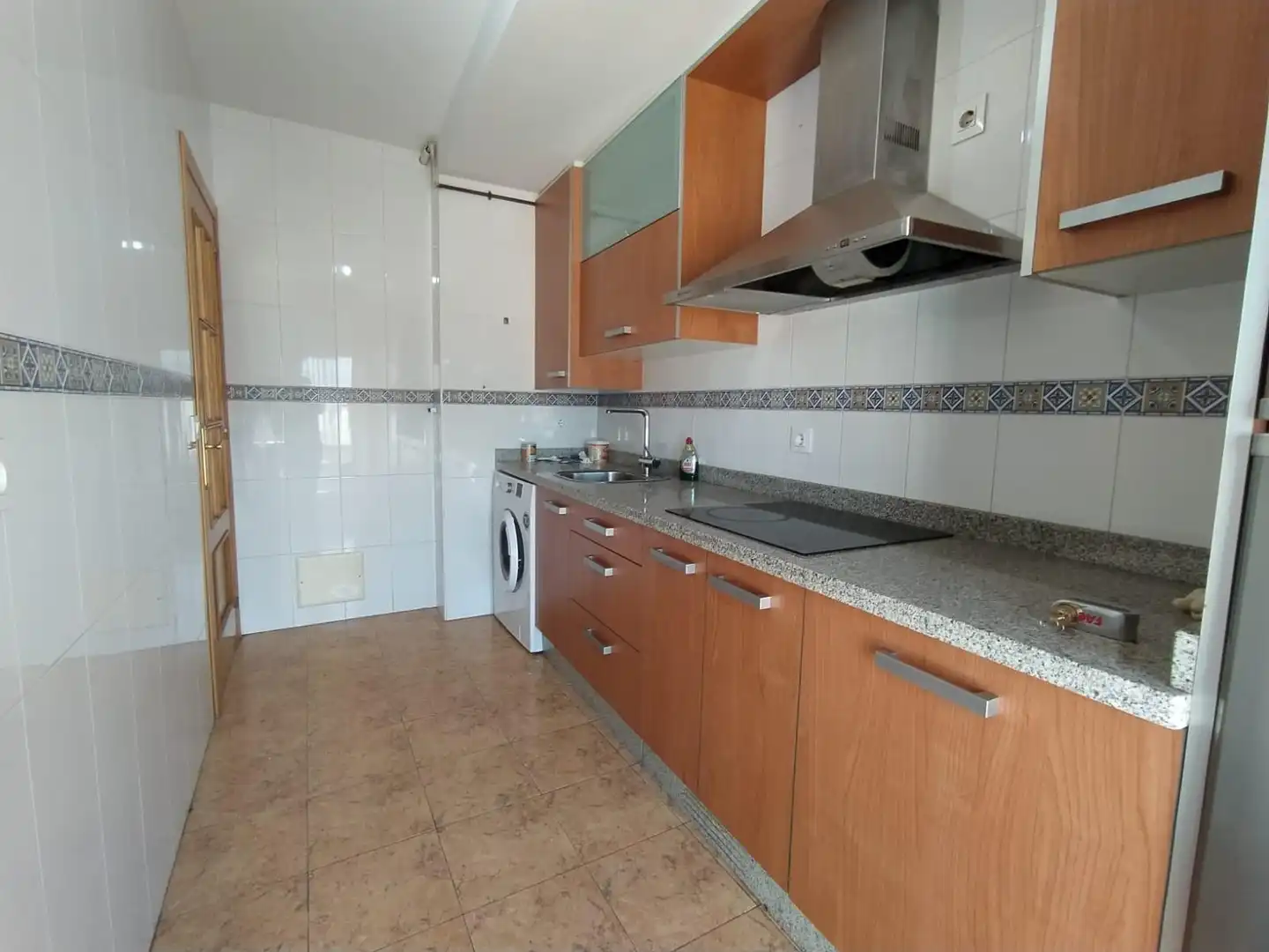 Cocina de Apartamento en venta en Ponferrada con Calefacción, Terraza y Trastero