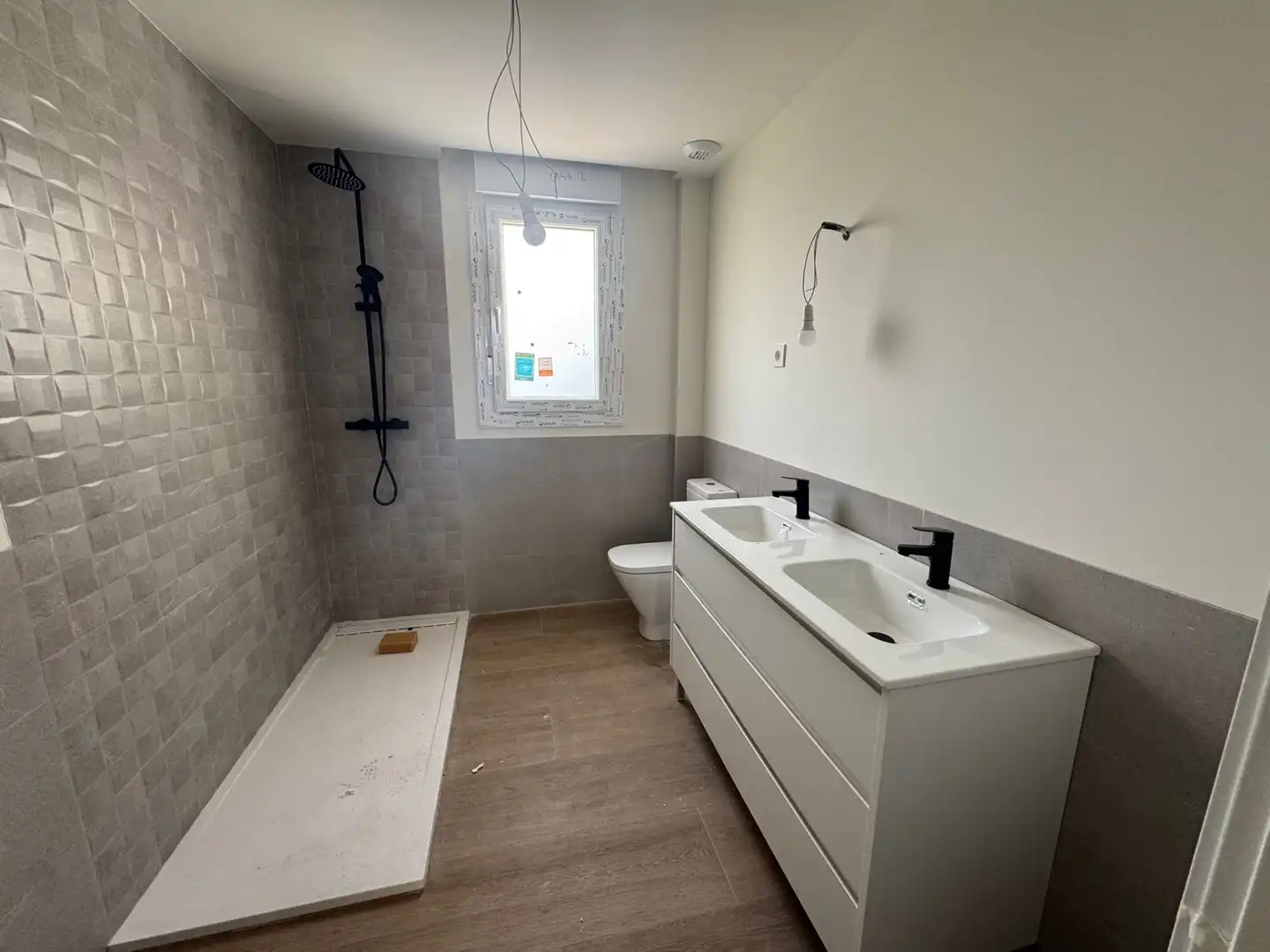 Bathroom of Detached homes for sale in Alpedrete  with Air Conditioner, Private garden and Terrace