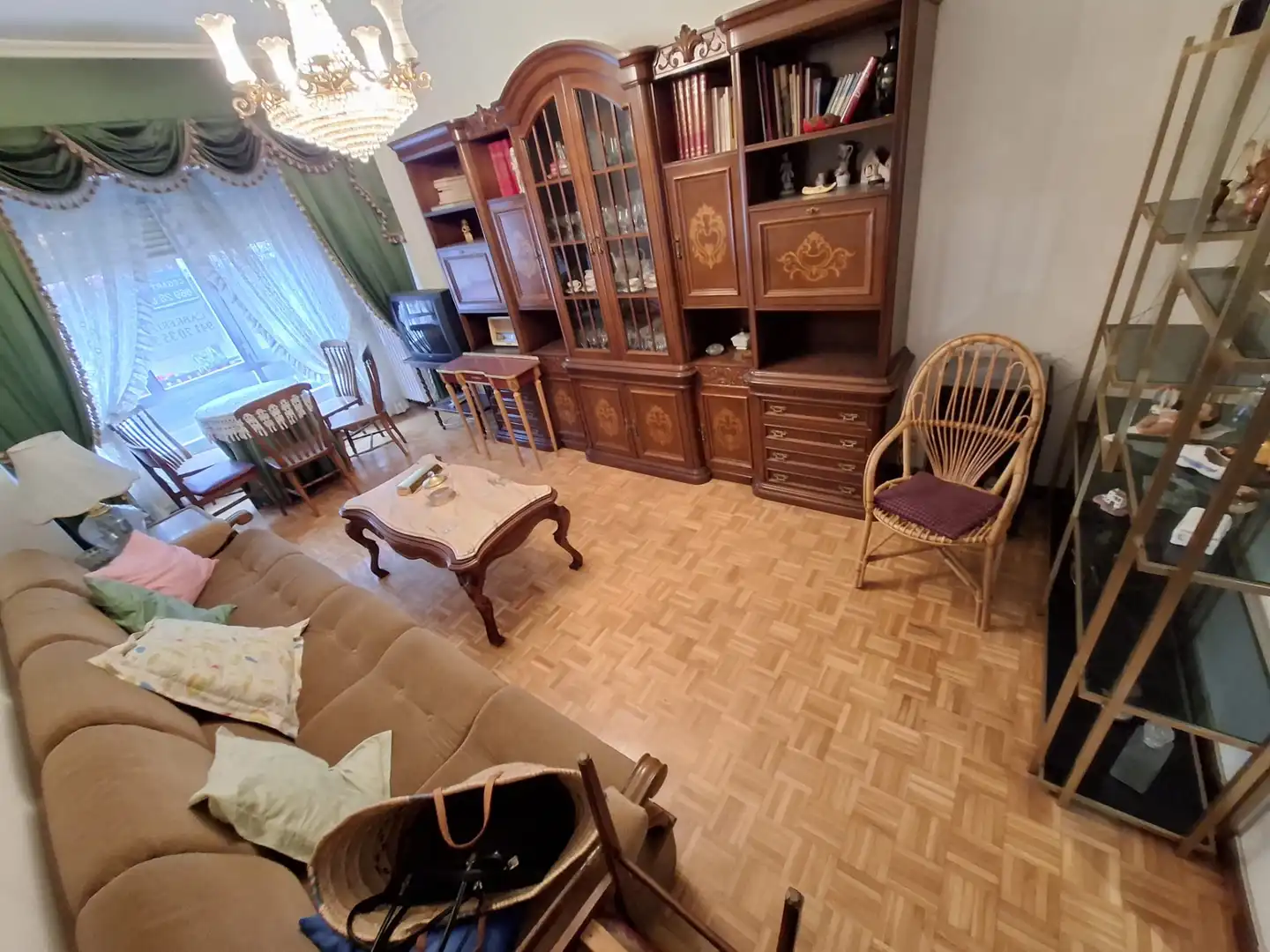 Living room of Flat for sale in  Logroño  with Heating, Furnished and Oven