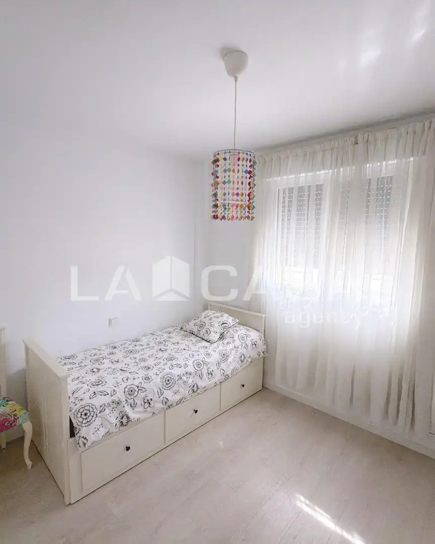 Casa a schiera in vendita a Entrenúcleos, imagen 16