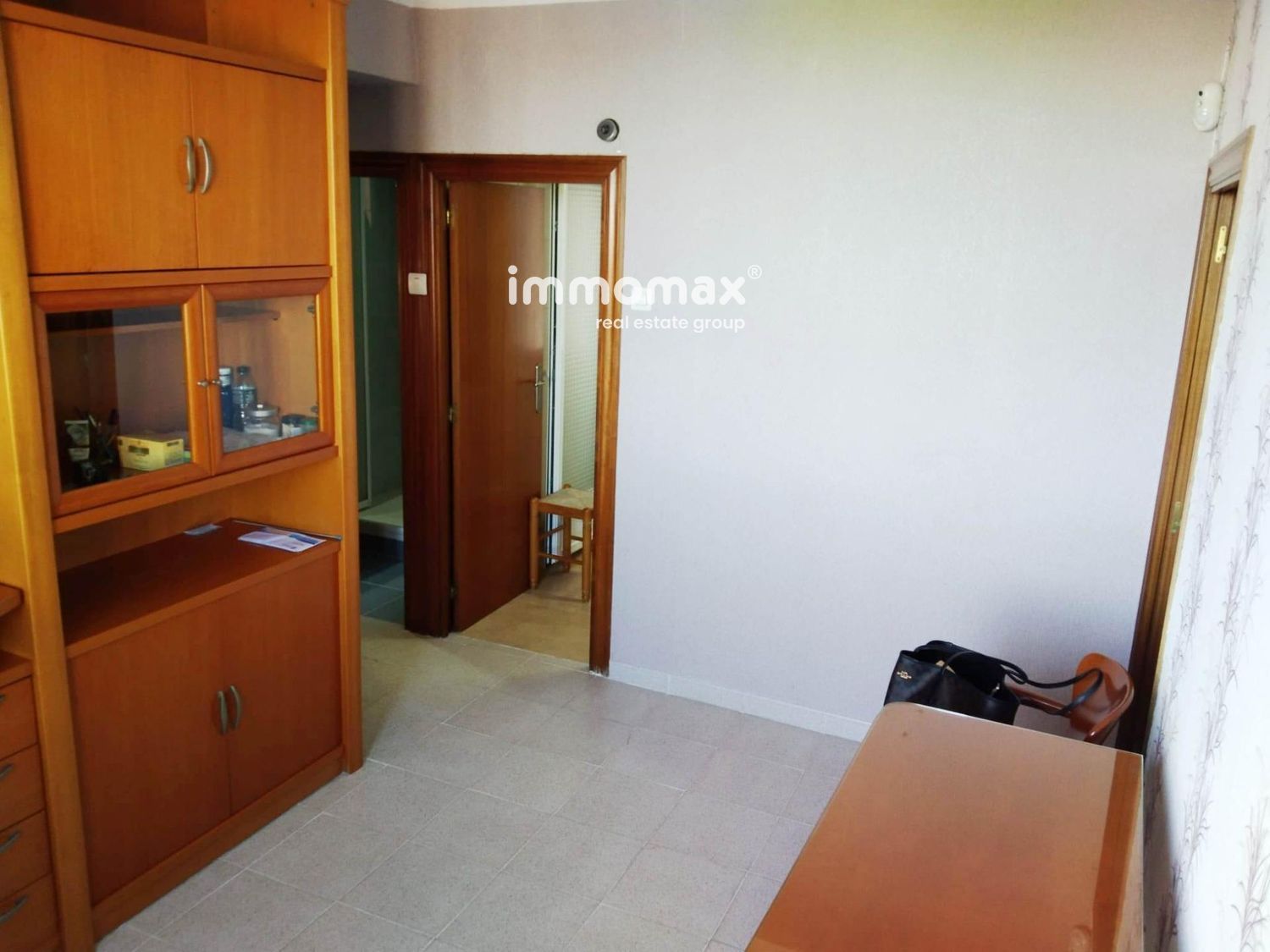 Flat for sale in L'Hospitalet de Llobregat