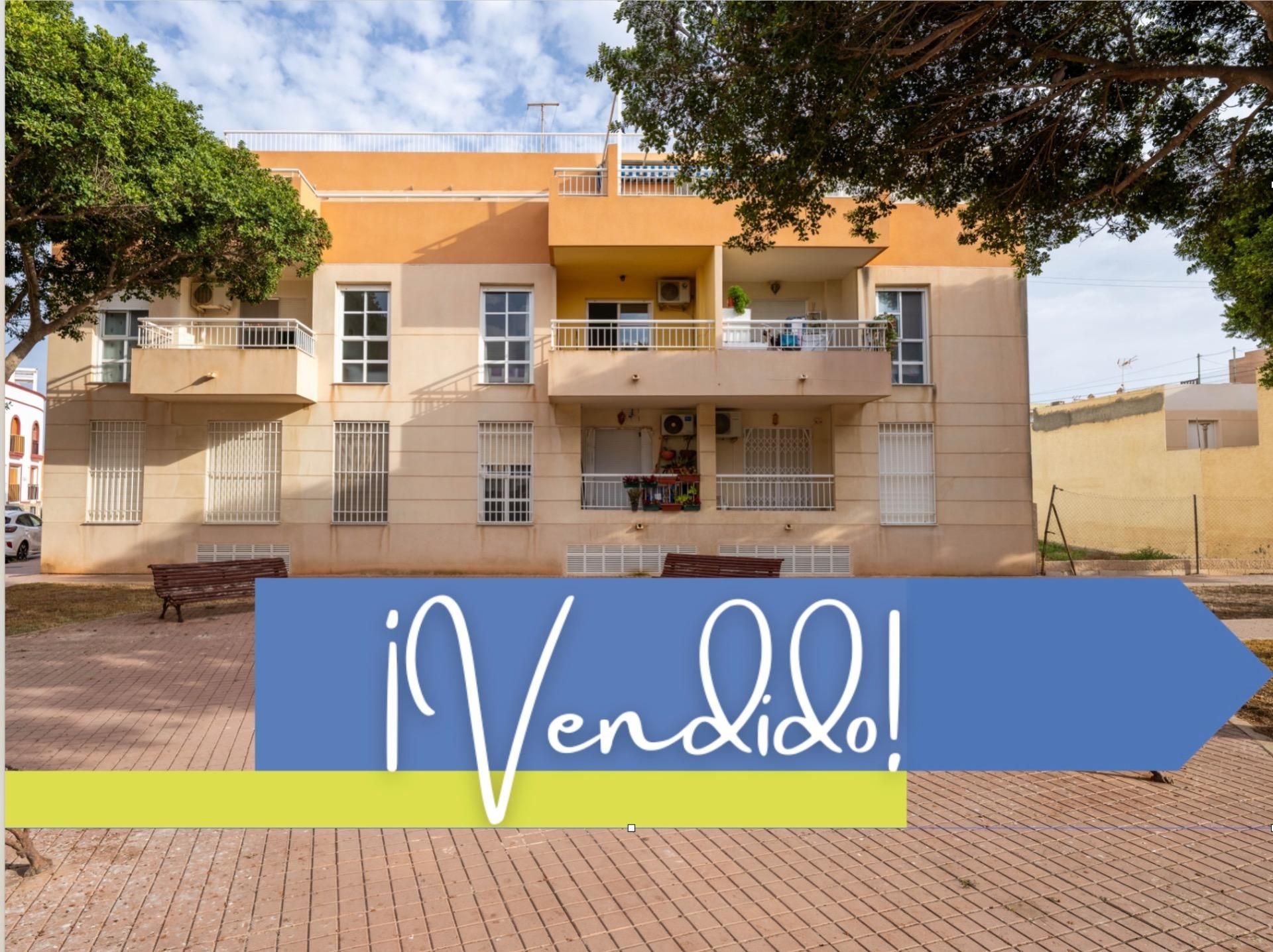 Vista exterior de Apartament en venda en Cabo de Gata amb Aire condicionat, Calefacció i Terrassa