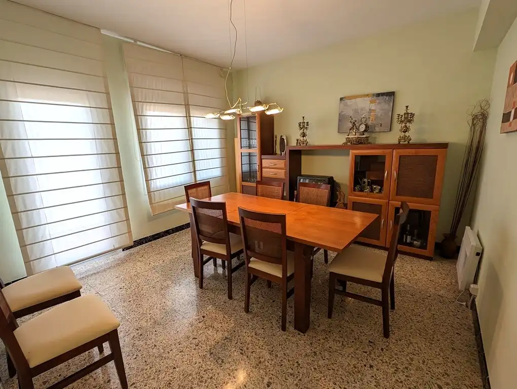 Menjador de Casa o xalet en venda en Arens de Lledó amb Jardí privat, Moblat i Balcó