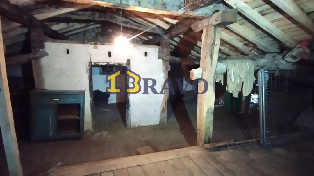 Casa o chalet en venta en Merindad de Cuesta-Urria con Calefacción, Jardín privado y Amueblado