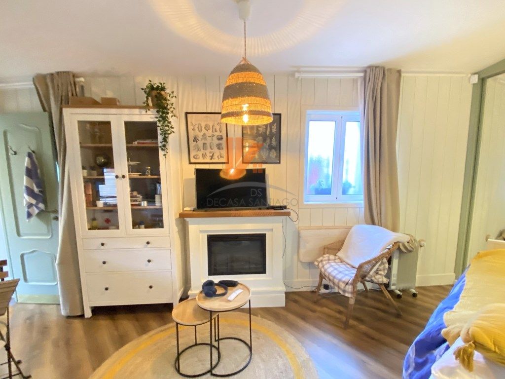 Sala d'estar de Apartament en venda en Santiago de Compostela  amb Terrassa, Moblat i Rentadora