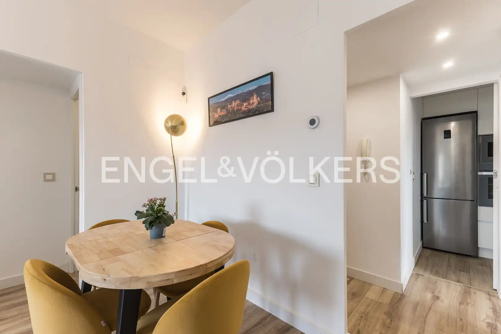Comedor de Piso en venta en L'Hospitalet de Llobregat con Aire acondicionado, Calefacción y Balcón