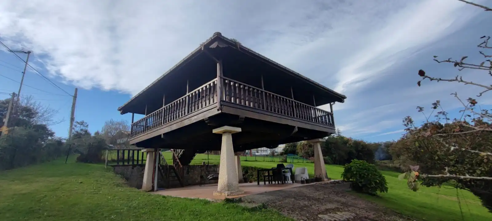 Außenansicht von Country house zum Verkauf in Llanes mit Heizung, Privatgarten und Terrasse