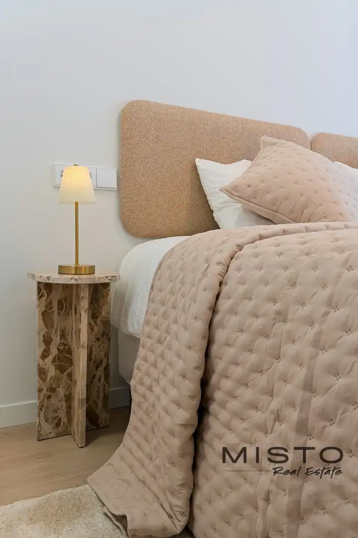 Bedroom of Flat for rent in Nueva Andalucía