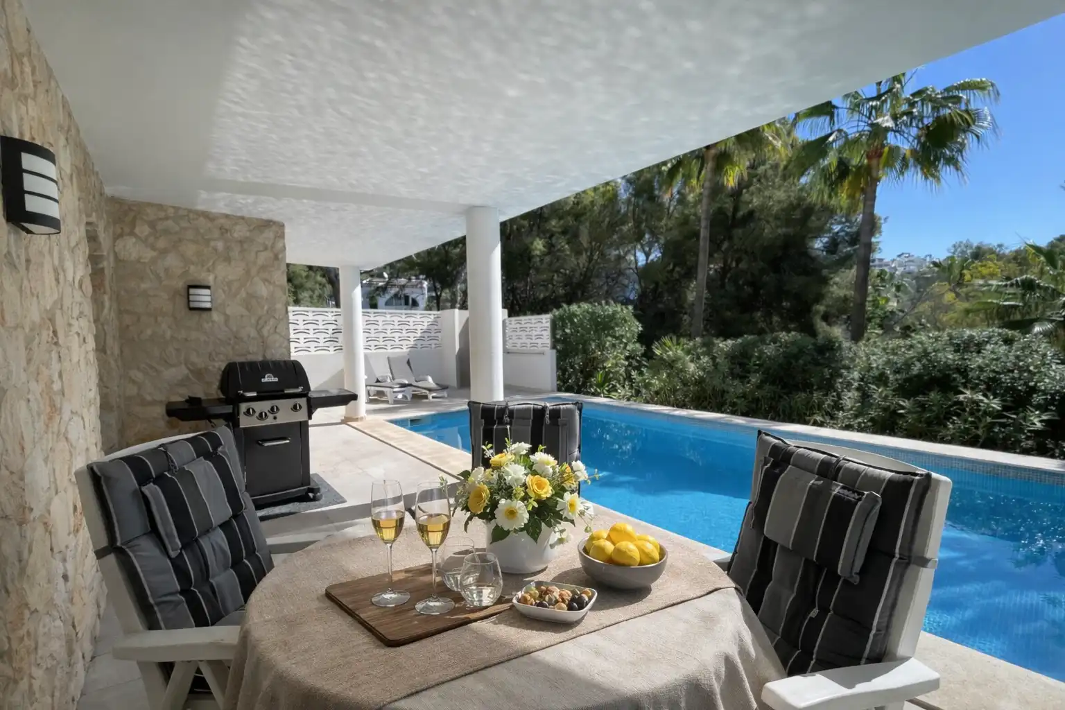 Country homes for sale in Costa de la Calma