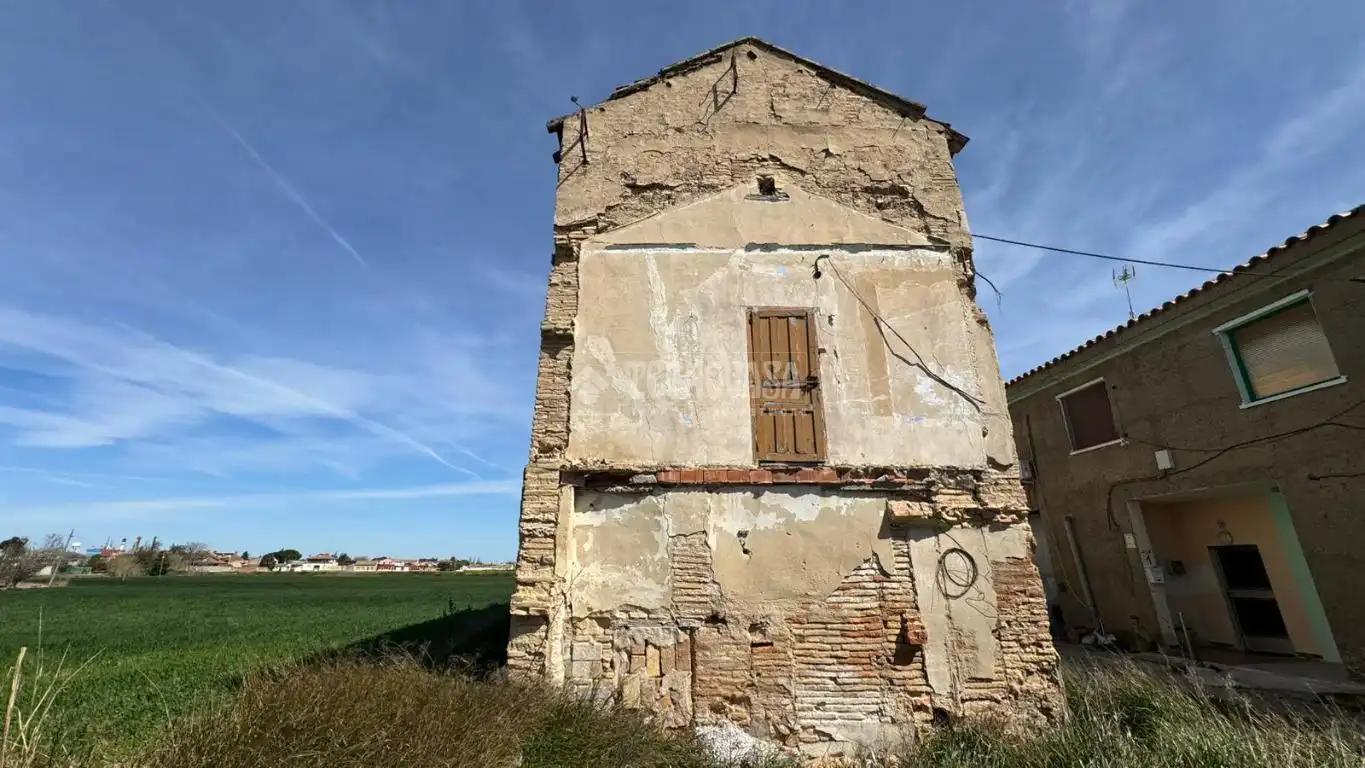 Country homes for sale in Zaragoza