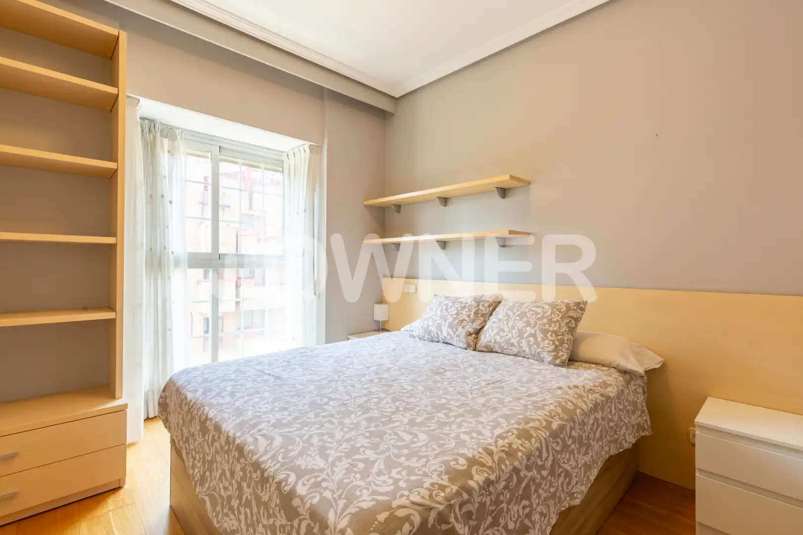 Bedroom of Flat for sale in Madrid  with Air Conditioner, Storage room and Oven