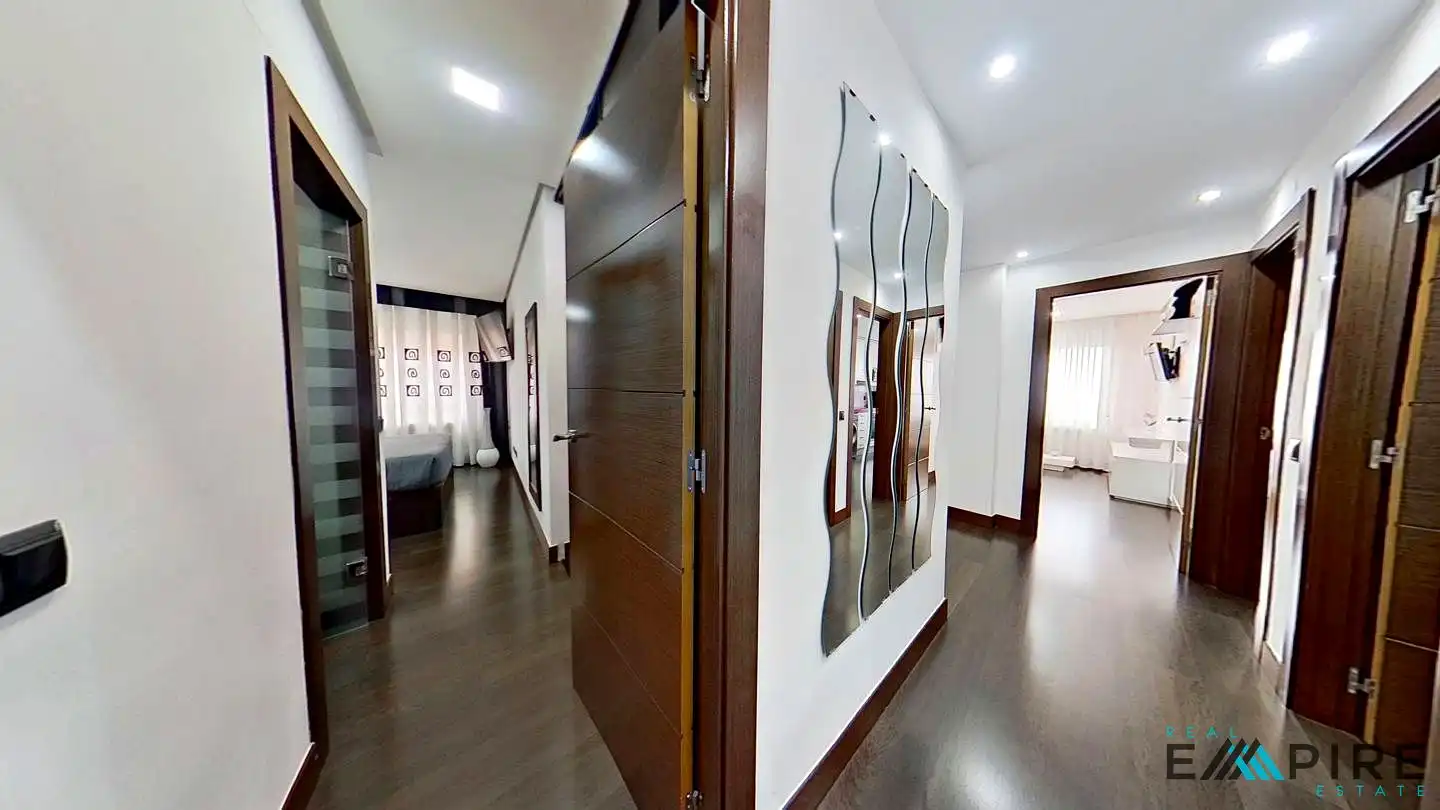 Piso en venta en Cristina Sánchez, Centro