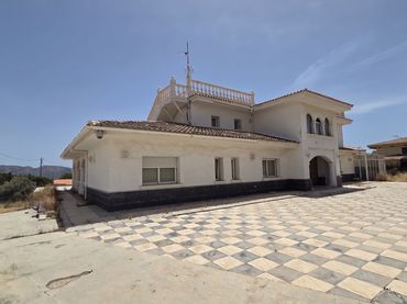 Haus mit Pool zum Verkauf in Varadero