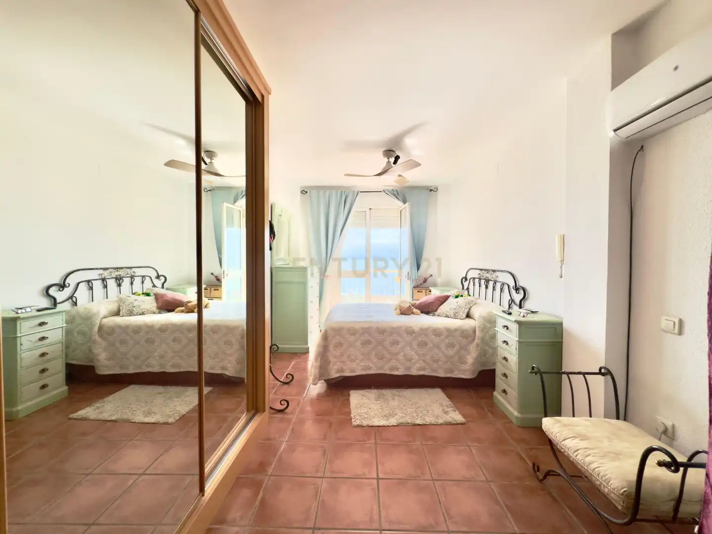 Bedroom of Detached homes for sale in Torremolinos  with Air Conditioner, Oven and Washing machine