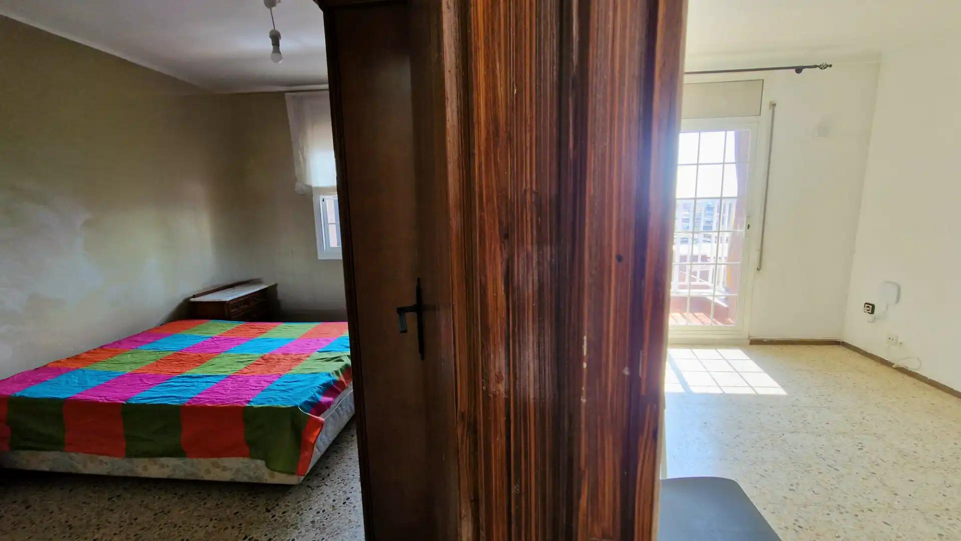 Schlafzimmer von Dachboden zum Verkauf in Santa Coloma de Gramenet mit Klimaanlage, Heizung und Terrasse