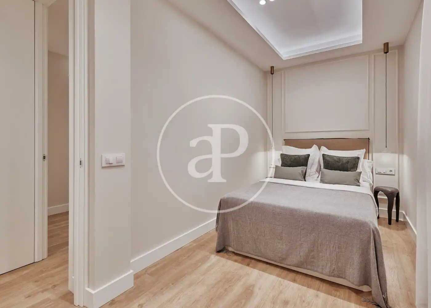 Habitación de Piso en venta en Madrid con Aire acondicionado, Calefacción y Jardín privado