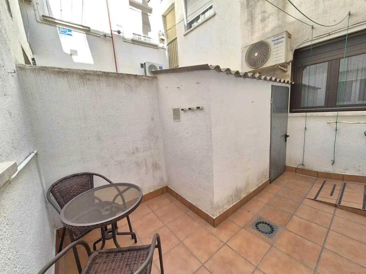 Terrace of Ground floor for sale in Madrid