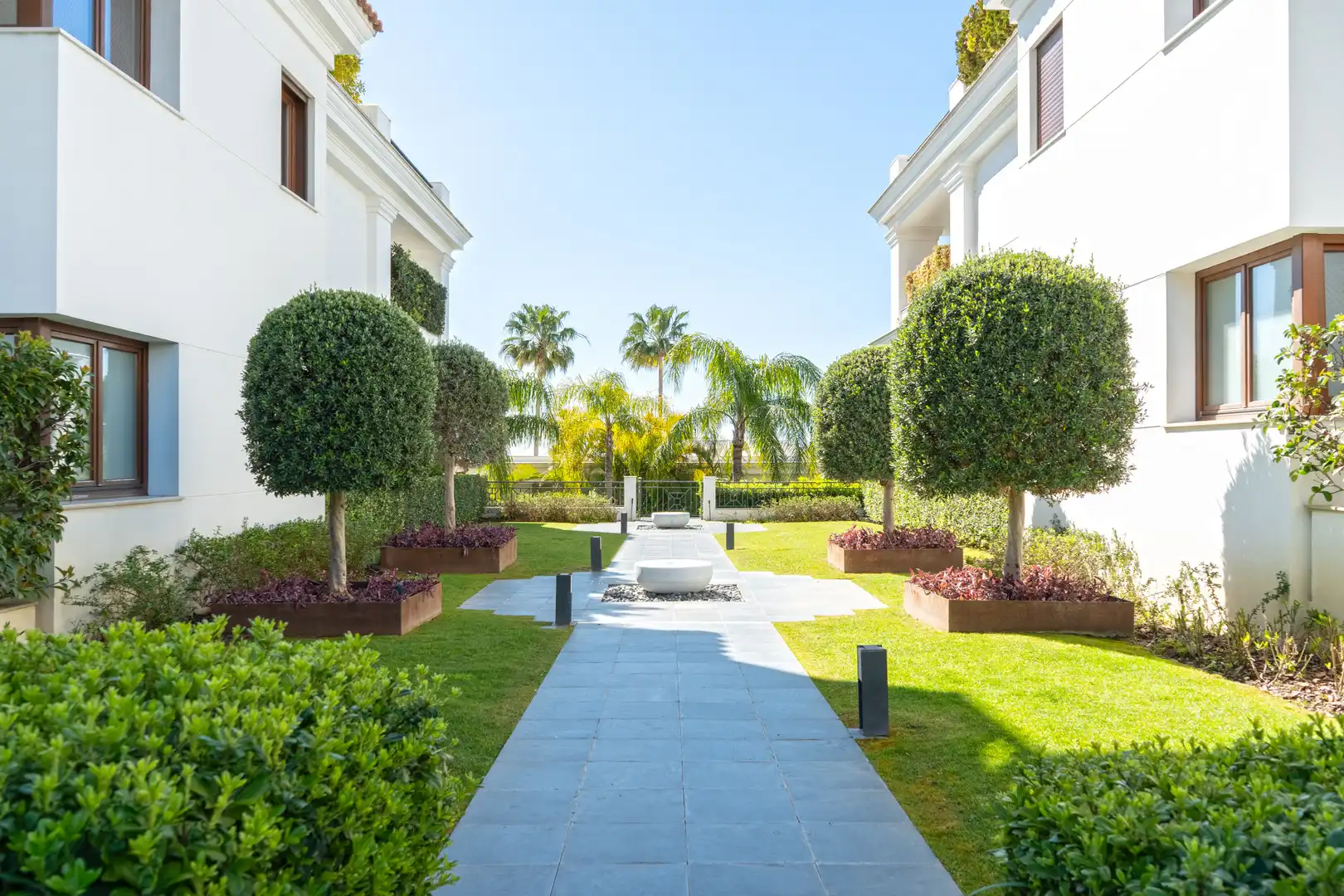 Jardín de Planta baja en venta en Estepona con Aire acondicionado, Terraza y Trastero