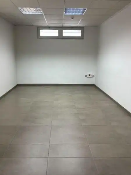 Office for rent in Novelda  with Air Conditioner and Furnished