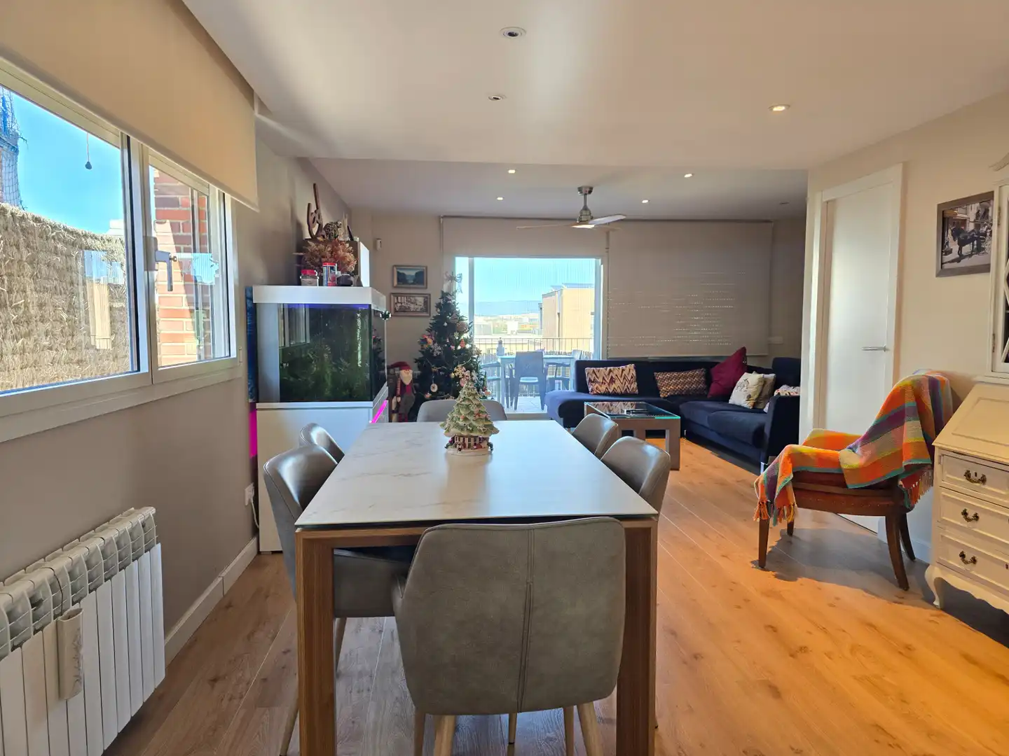 Casa pareada con piscina en venta en Carrer del Clar de Lluna, imagen 12