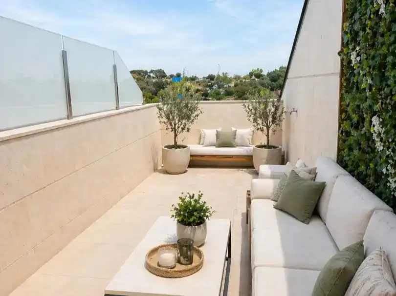 Terrassa de Dúplex en venda en Pozuelo de Alarcón amb Aire condicionat, Piscina i Balcó