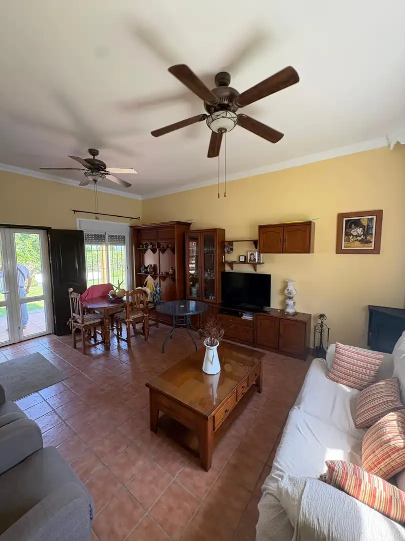 Sala de estar de Finca rústica en venta en Chipiona con Amueblado