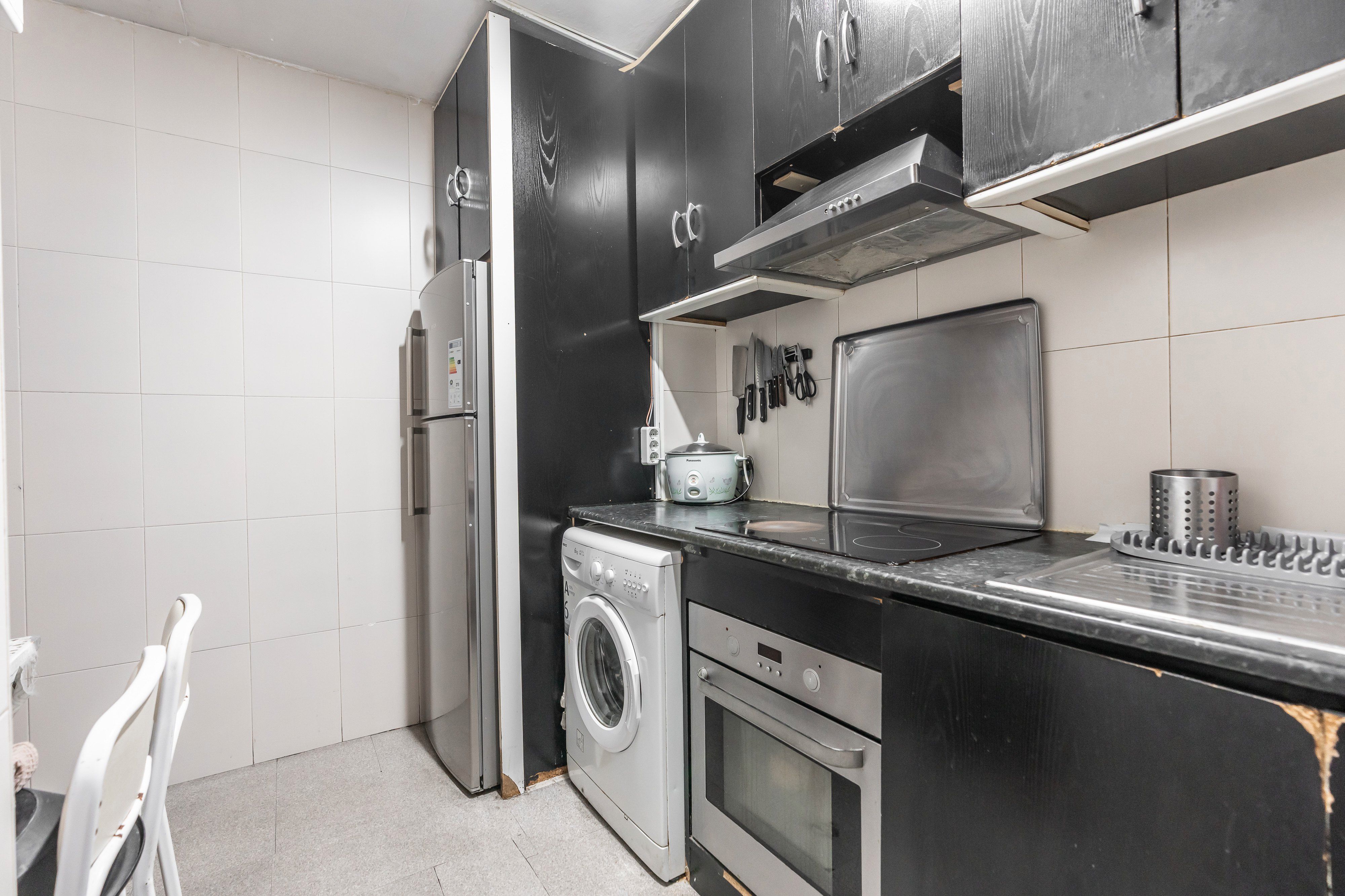 Kitchen of Flat for sale in  Madrid Capital