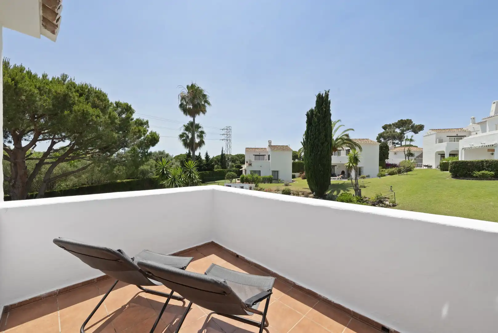 Jardí de Casa o xalet en venda en Mijas amb Aire condicionat, Terrassa i Piscina
