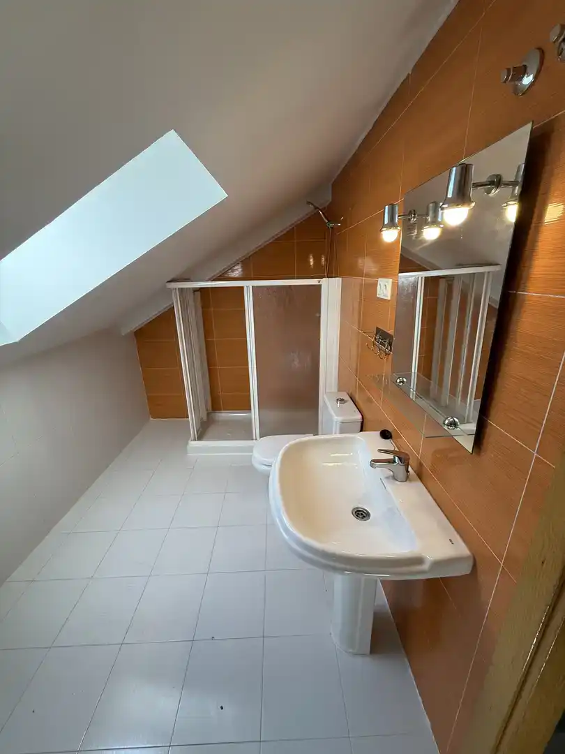 Bathroom of Flat for sale in Valdemoro  with Air Conditioner and Balcony