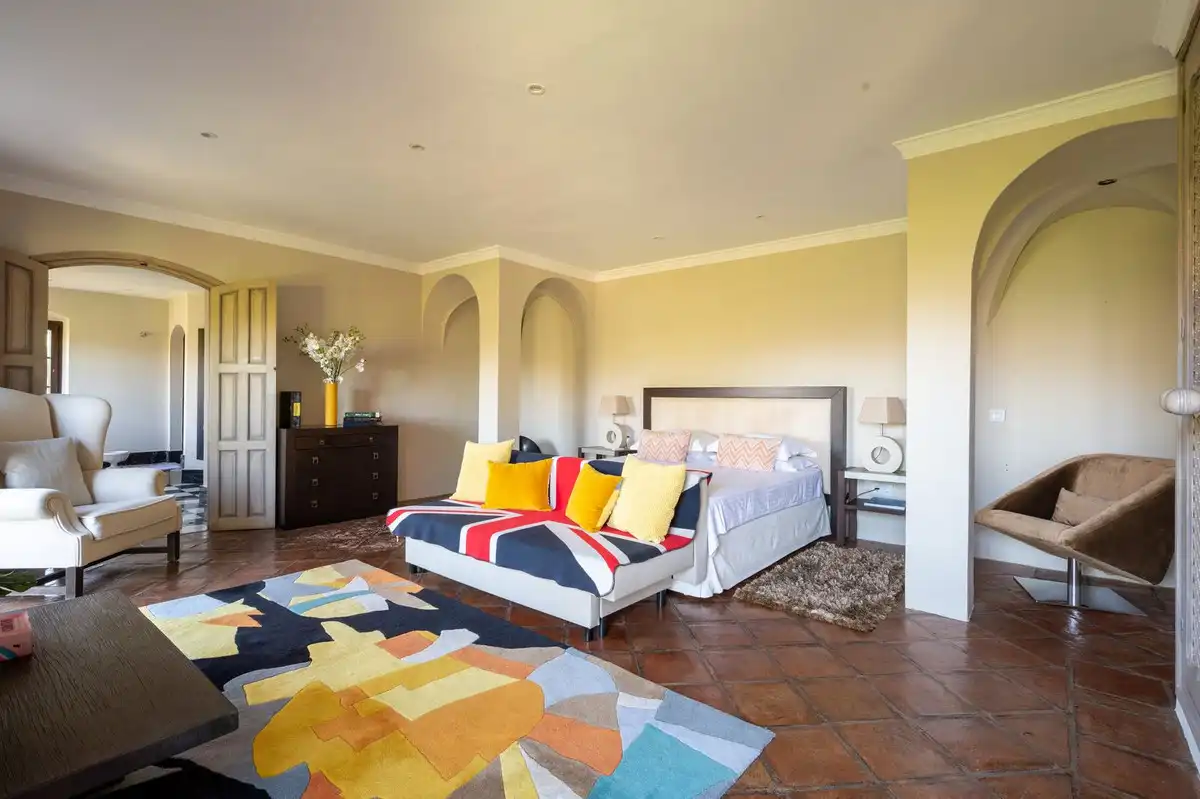 Habitación de Casa o chalet de alquiler en Benahavís con Aire acondicionado, Jardín privado y Terraza