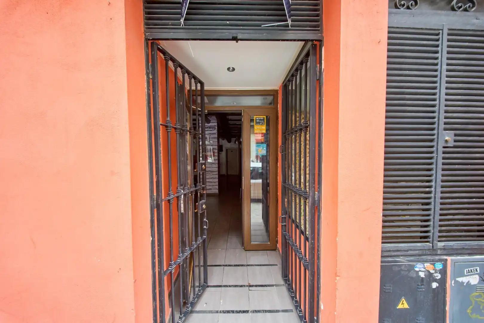 Local comercial en venda a Calle de Concepción Arenal 4, imagen 2
