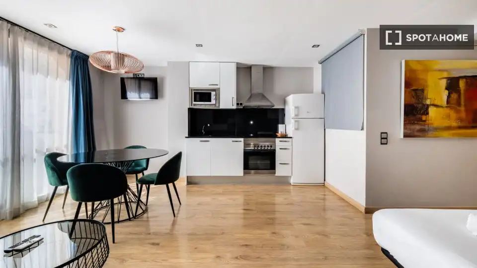 Flat to rent in Eixample, imagen 3