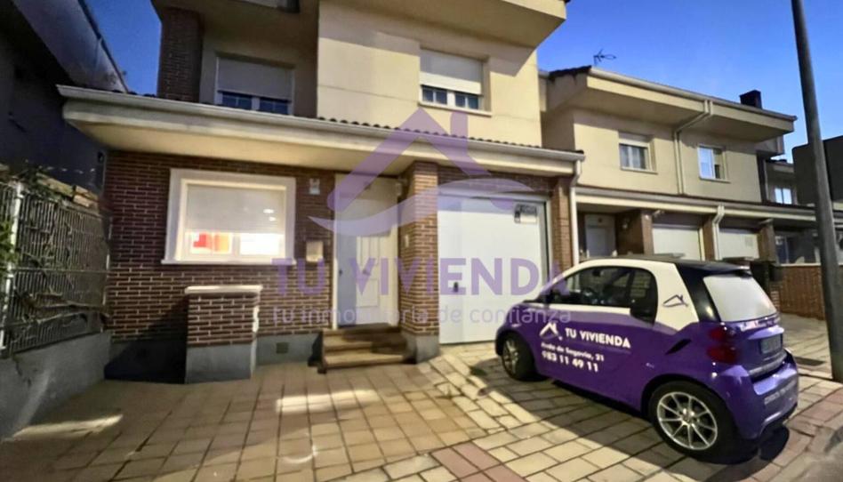 Photo 1 of Single-family semi-detached for sale in Herrera, Tudela de Duero, Valladolid