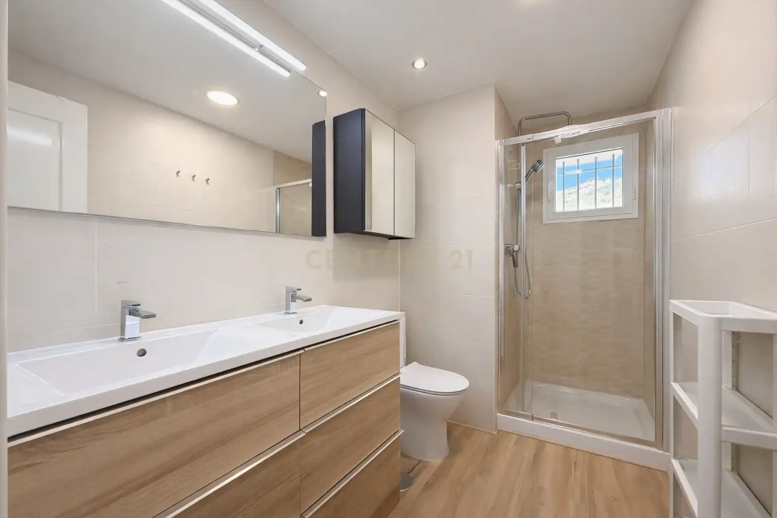 Baño de Apartamento en venta en Mutxamel con Aire acondicionado, Trastero y Piscina